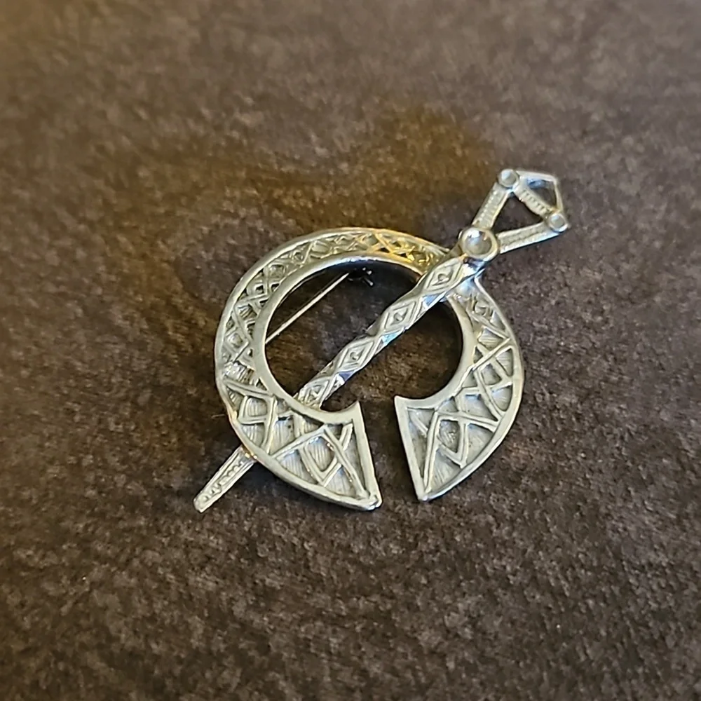 Vintage 1970s Silvertone Celtic Sword and Shield Unisex Brooch Pin